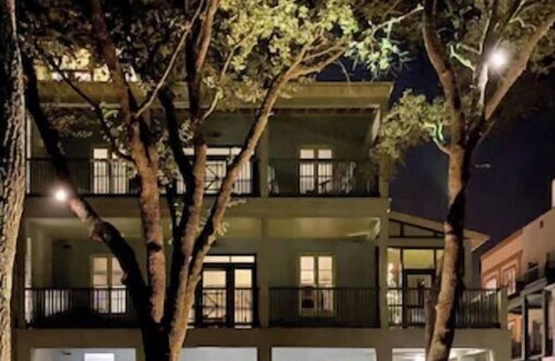 Seaside Apartamento | Cozy studio in the heart of Seaside walking distance to the beach
