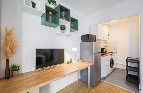 Quartier Exposition-Bajatiere Apartamento | Cozy studio Le Nid Tranquille - All Equipped