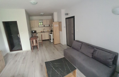 Kazanlak Apartamento | Cozy studio located in the heart of Kazanlak. City with History.