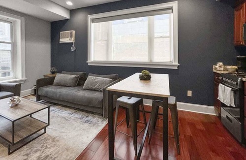 Old City Apartamento | Cozy Studio | Old City | 1Bed |Independence Hall