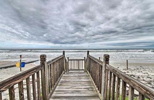 Ormond Beach Apartamento | Cozy Studio on Ormond Beach with Oceanfront Pool!