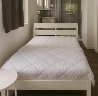 Hopitaux-Facultes Apartamento | Cozy studio, secure residence