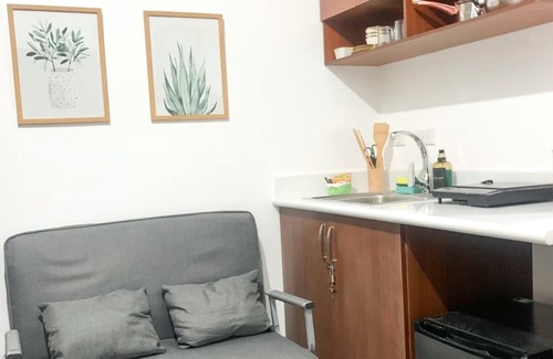 Ermita Condominio | Cozy Studio unit @Grand Riviera Suites- in front of Manila Bay