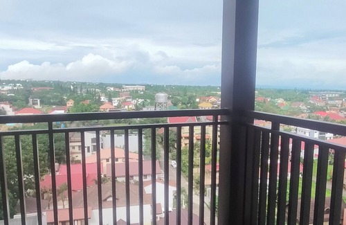 Silang Junction North Condominio | Cozy Studio w/balcony & CityView