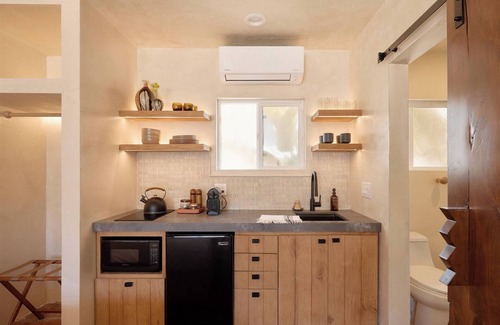 Imperial Beach Hotel | Cozy Studio Waves & Sand Just Steps Away