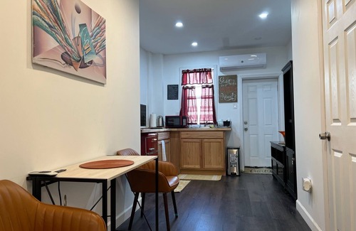 Point Breeze Apartamento | Cozy studio with AC and WiFi in historic South Philadelphia