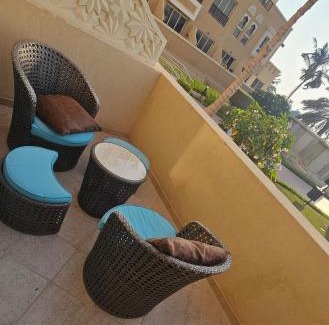 Bab Al Bahr Apartamento | Cozy Studio with Pool and beach access