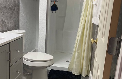 Cypress Apartamento | Cozy studio with WiFi and AC in peaceful Cypress