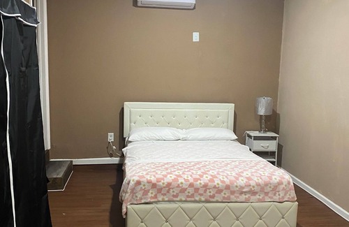 Cypress Apartamento | Cozy studio with WiFi and AC in peaceful Cypress