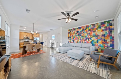 Downtown Memphis Casa | Cozy & Stylish 3BR Near Downtown Memphis