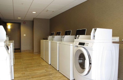 Iowa River Landing Casa | Cozy suites near downtown Iowa City and UI