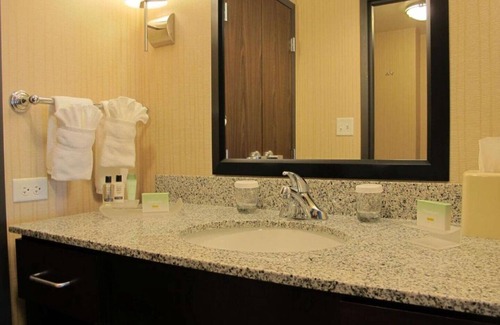 Iowa River Landing Casa | Cozy suites near downtown Iowa City and UI