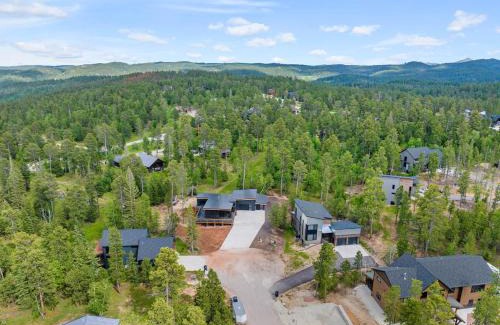 Deadwood Casa | Cozy T Cabin at Powderhouse Pass