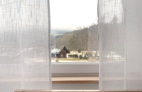 Dollach Apartamento | Cozy Tiny Duplex Apartment, Lake 150m, 5 min to the Ski Lift, up to 4 pers