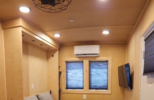 Wickenburg Apartamento | Cozy Tiny home in the heart of ropers paradise.
