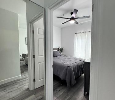 Callender Apartamento | Cozy Tiny House Near The Beach