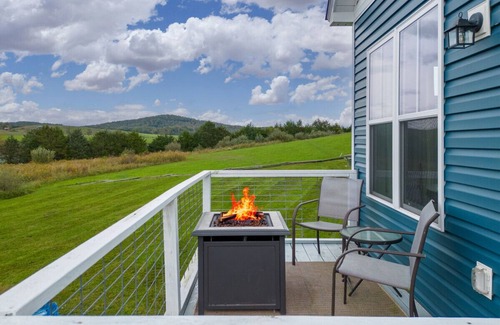 Lexington Cabaña | Irish Farmhouse-10 min from Downtown Lexington