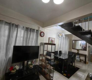 Tuba Casa | Cozy Townhouse own parking Wi-Fi