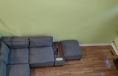 Wheeling Casa | Cozy townhouse with Home feeling, 2 floors, 2 bedrooms 1.1 bath attached garage.