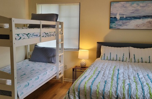 Alligator Point Cabaña | Cozy Treehouse Hideaway just Steps to the Beach!