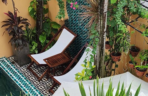Cam Chau Hotel | Cozy Twin room / Private garden