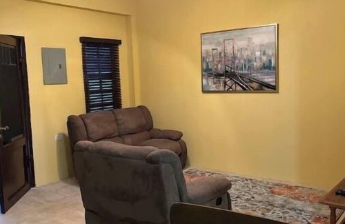 Claxton Bay Apartamento | Cozy two (2) bedrooms townhouse