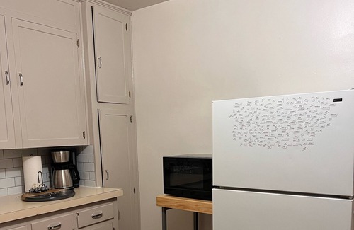 Fairmont Apartamento | Cozy two bedroom, fully furnished apartment