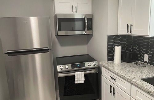 Washington Ave./ Memorial Park Casa | Cozy two bedroom home minutes from downtown