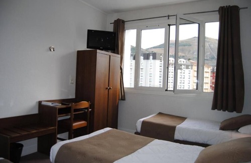 Lourdes Hotel | Cozy Unit for a Relaxing and Unforgettable Trip! Near Prime Attractions!