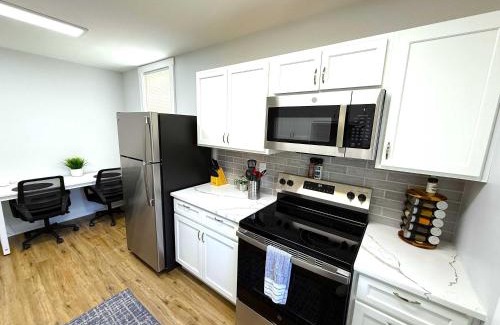 Wilmington Apartamento | Cozy unit King bed & laundry