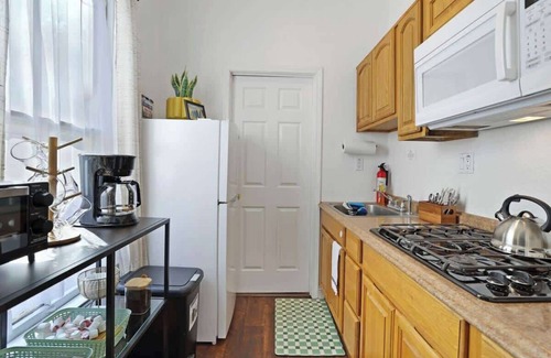Alkali Flat Apartamento | Cozy Upstairs Studio Near Downtown and the River
