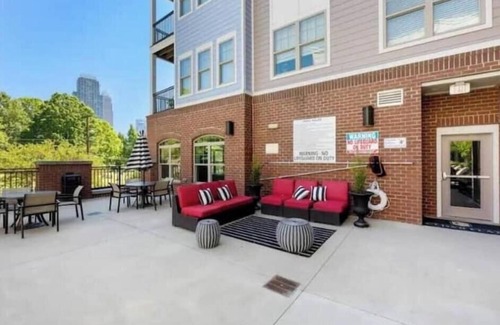 Fourth Ward Apartamento | Cozy Uptown apartment with Gym and Swimming pool