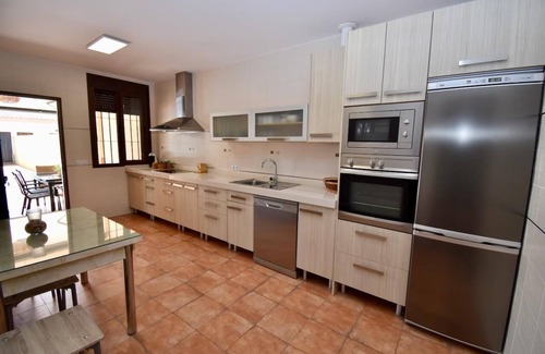 Los Gallos-Cerromolino Villa | Coqueta Villa Luisa con piscina privada, jardín y barbacoa