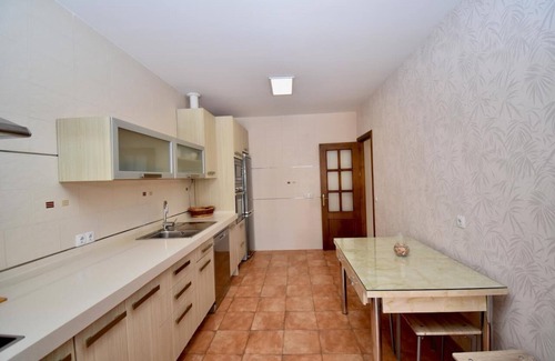 Los Gallos-Cerromolino Villa | Coqueta Villa Luisa con piscina privada, jardín y barbacoa