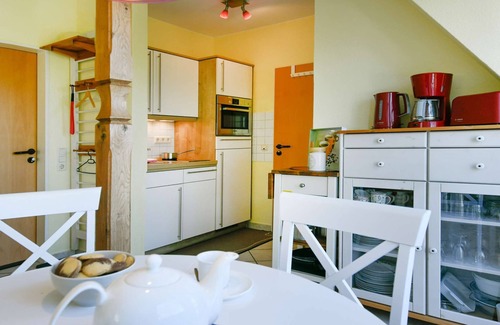 Wangerooge Apartamento | Cozy vacation apartment with sunny balcony and wonderful view of nature!