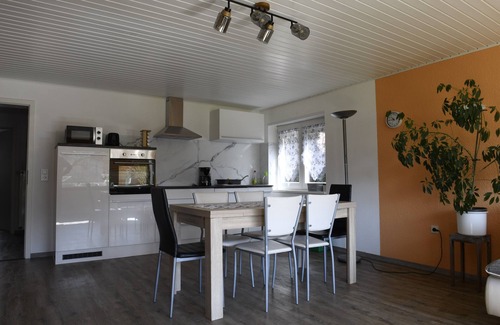 Fischbach bei Dahn Apartamento | Cozy vacation apartment for families or vacations with your dog, at ground level.