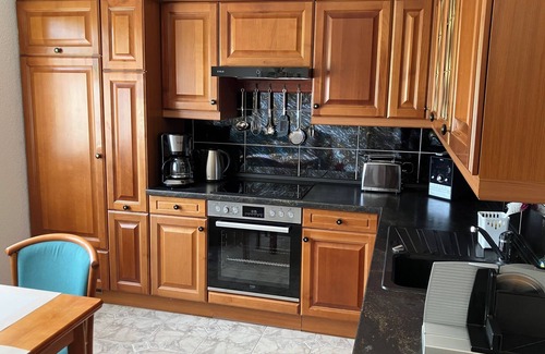 Urnshausen Apartamento | Cozy vacation apartment in the Rhön with a beautiful view from the balcony