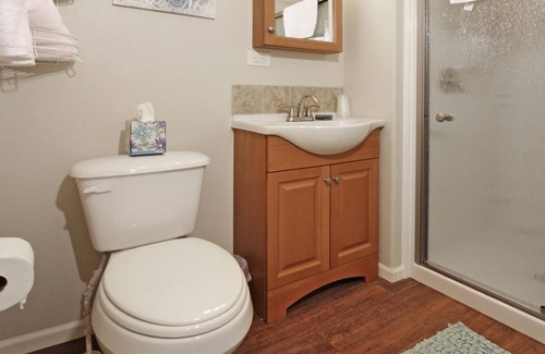 Oceano Cabaña | Cozy Vacation Cottage 100 at Pismo Sands RV Resort