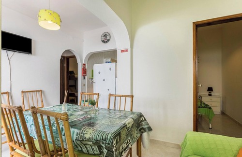 Vila do Bispo Casa | Acogedora casa de vacaciones "Geo House" en una ubicación céntrica con Wi-Fi y terraza