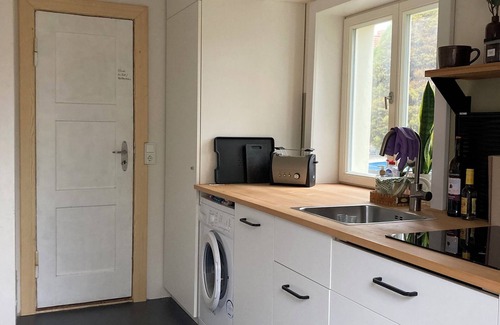 Bad Wilsnack Casa | Cozy vacation home with natural garden, well equipped kitchen, and WiFi