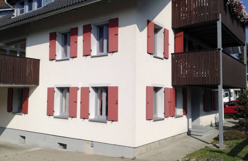 Oberstaufen Apartamento | Cozy vacation home "Marie, Marie" in Oberstaufen with balcony and WLAN