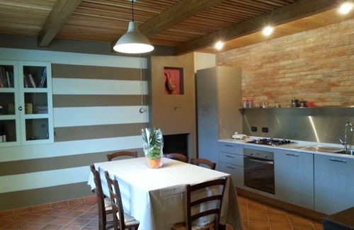 Neive Casa | Cozy vacation home for 10 people