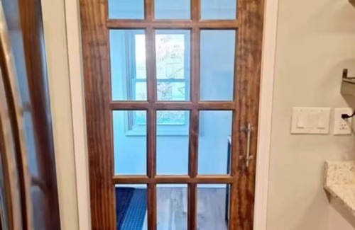 Lancaster Casa | Cozy Walnut/ W private Parking