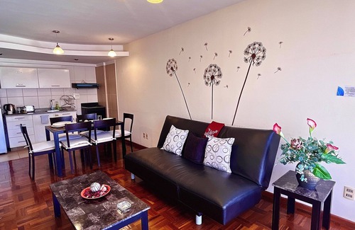 Macrodistrito Sur Apartamento | Cozy & Warm Apt -Equipped -Centric in Calacoto-43"TV -Sofabed