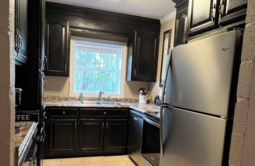 Cobb Casa | Cozy Water Front Home with Panoramic Lake View