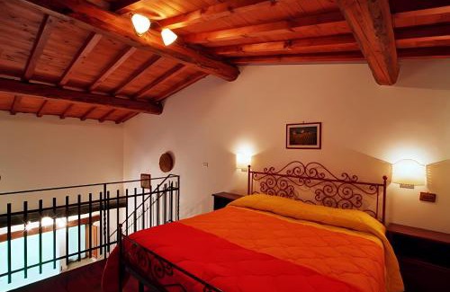 Castelfranco di Sopra Chalet De Esquí | Cozy welcoming apartment for a lovely stay