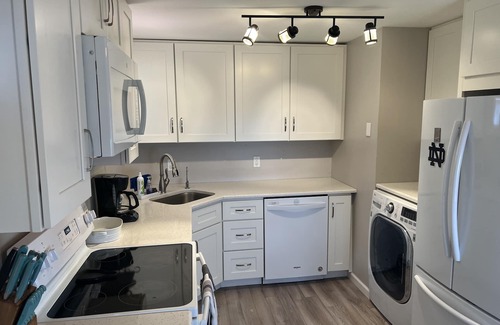 Keller Park Casa | Cozy, well stocked guest home ready for your stay!