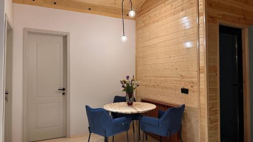 Ganisi Apartamento | Cozy Wooden House near Gudauri
