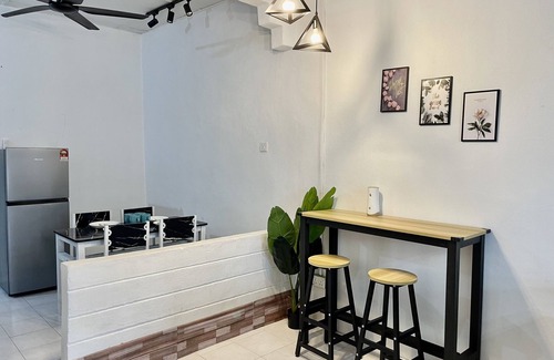 Central Seberang Perai Casa | Cozy16#6pax#netflix#nearaeonalmabukitmertajam#10kmbatukawan