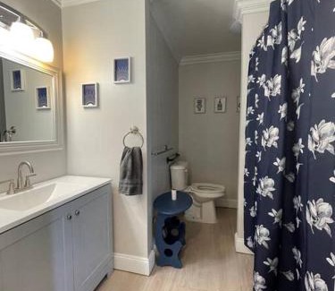 Lexington Apartamento | Cozy1King1Queen/1.5bth2min Frm UpTown